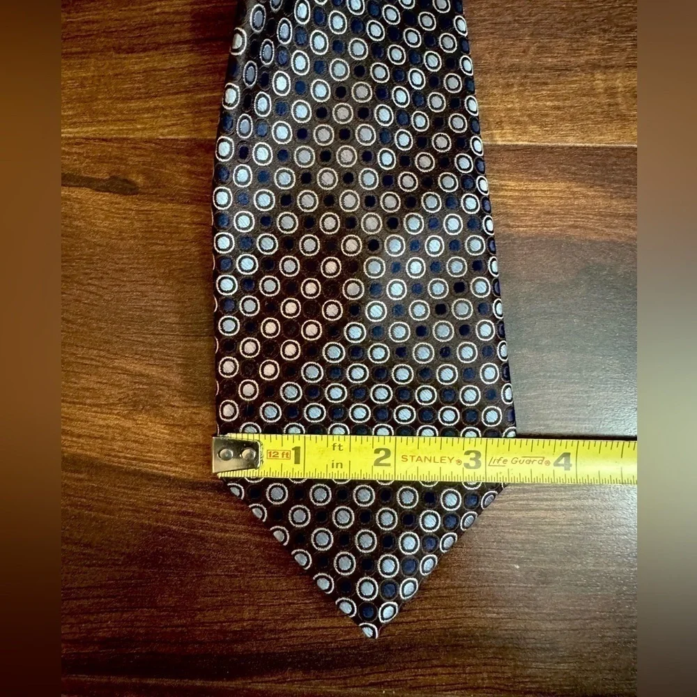 FORSYTH of Canada Silk Black Geometric Foulard Necktie